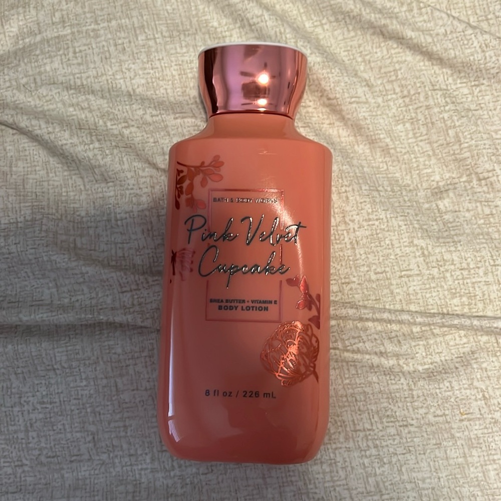 COPY - Bath and body Works pink velvet cupcake body lotion